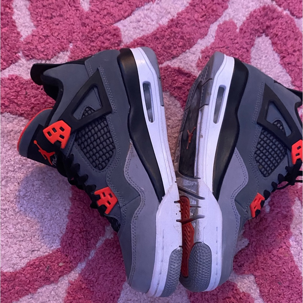 Jordan 4 Infared - Picture 3 of 5